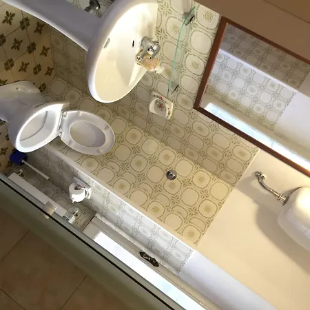 Furio Camillo Πανσιόν