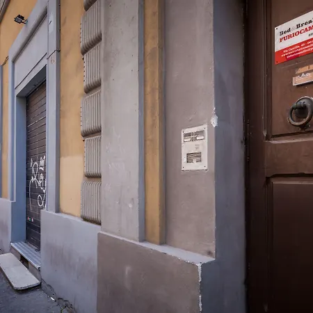 招待所 福瑞奥卡米洛住宿加早餐旅馆 3*