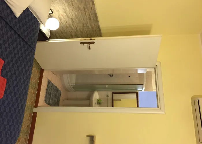 フーリオ カミッロ ゲストハウス 3*