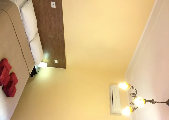 フーリオ カミッロ ゲストハウス