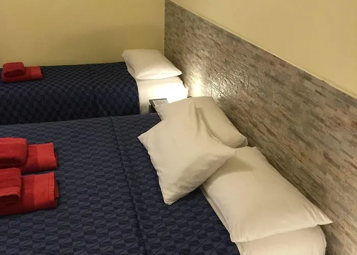 フーリオ カミッロ ゲストハウス 3*