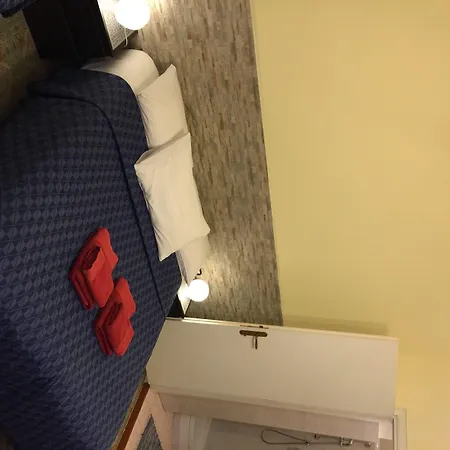 Furio Camillo 3* Roma